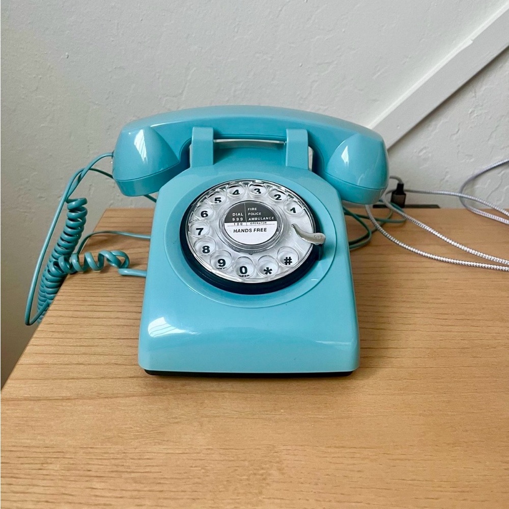 Retro Blue Rotary Dial Telephone